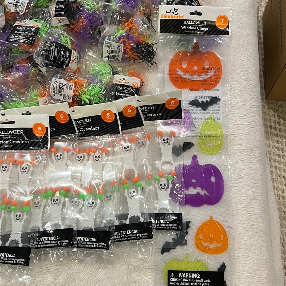 Huge lot of Halloween window clings straws spider rings glow sticks - Picture 8 of 10